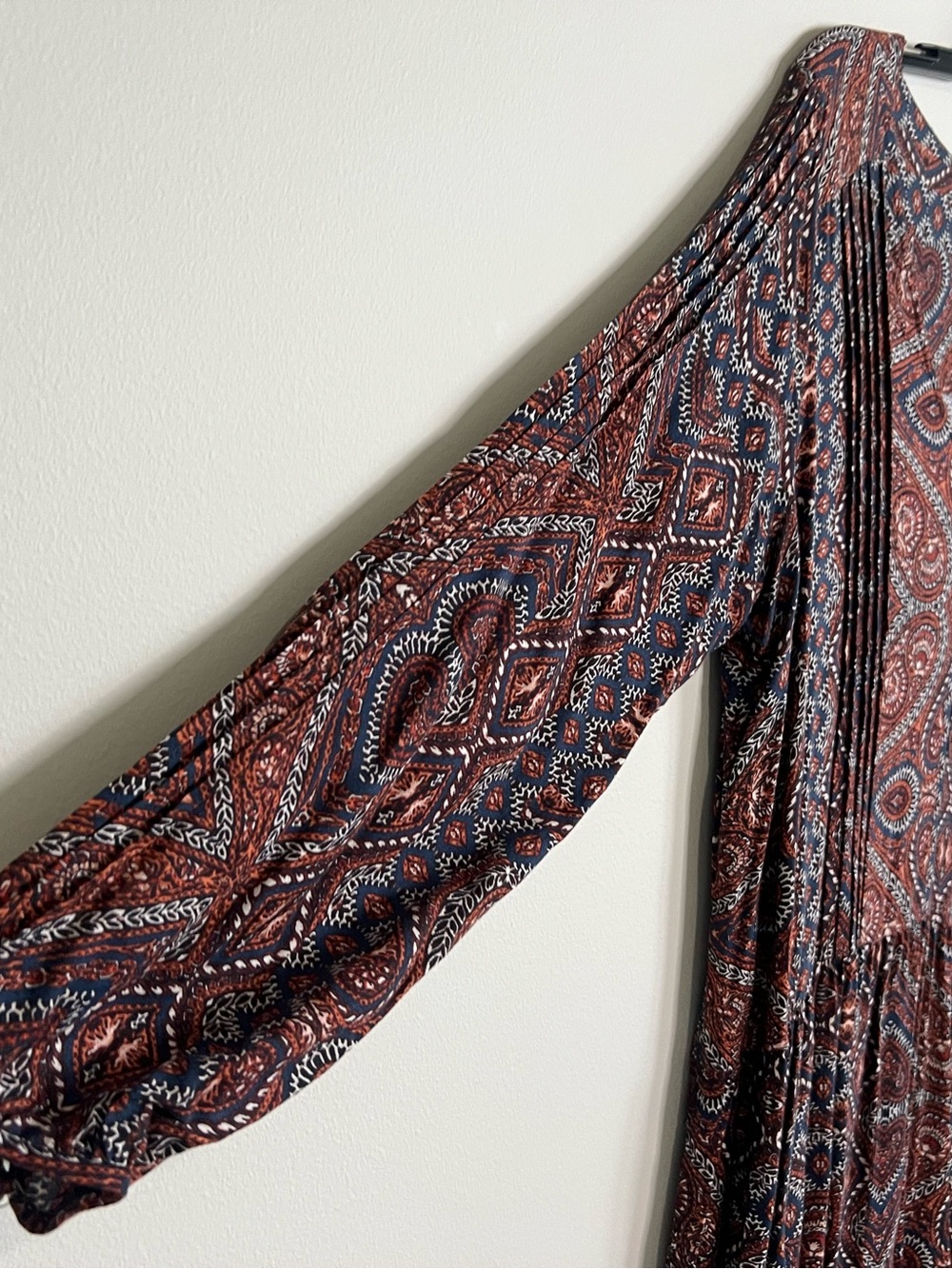 Sanctuary Long-Sleeve Paisley Print Dress in Rust & Navy - Picture 3 of 4